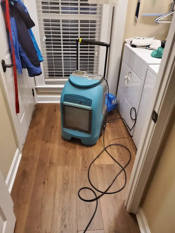 Commercial dehumidifier deployed for Crawl Space Restoration in New Bedford